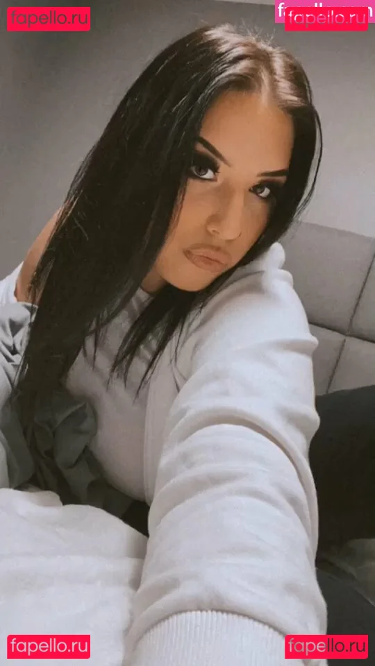 Isabelle Maltais Onlyfans Photo Gallery 