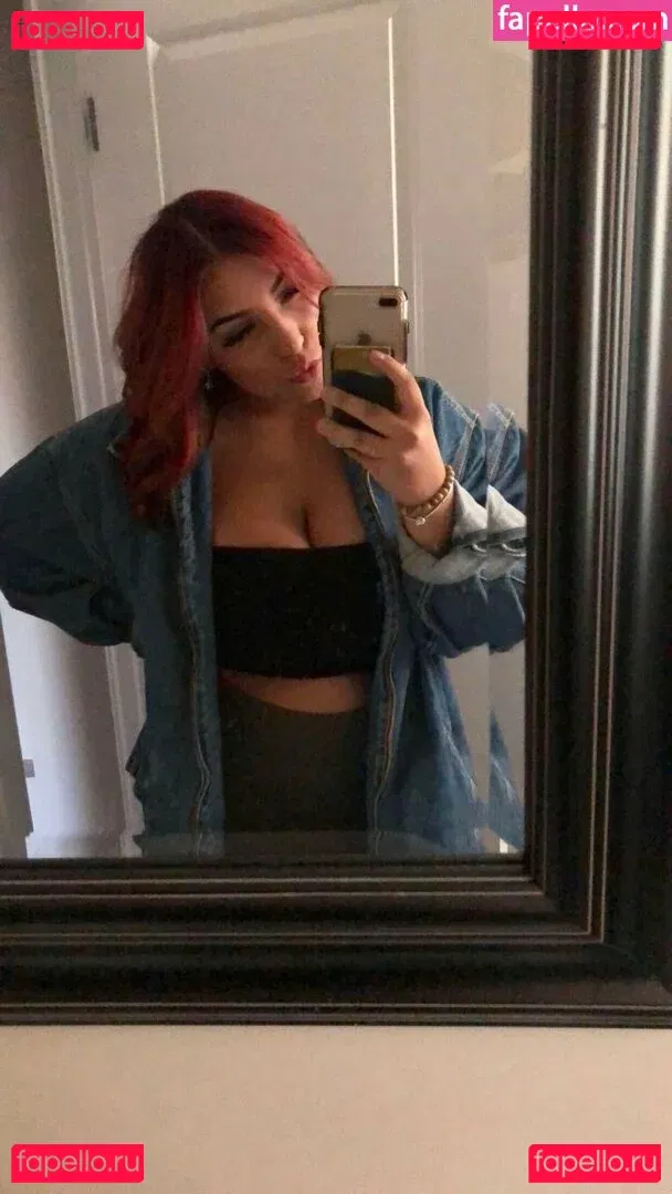 Isabelle Maltais Onlyfans Photo Gallery 