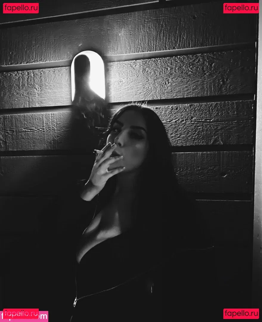 Isabelle Maltais Onlyfans Photo Gallery 