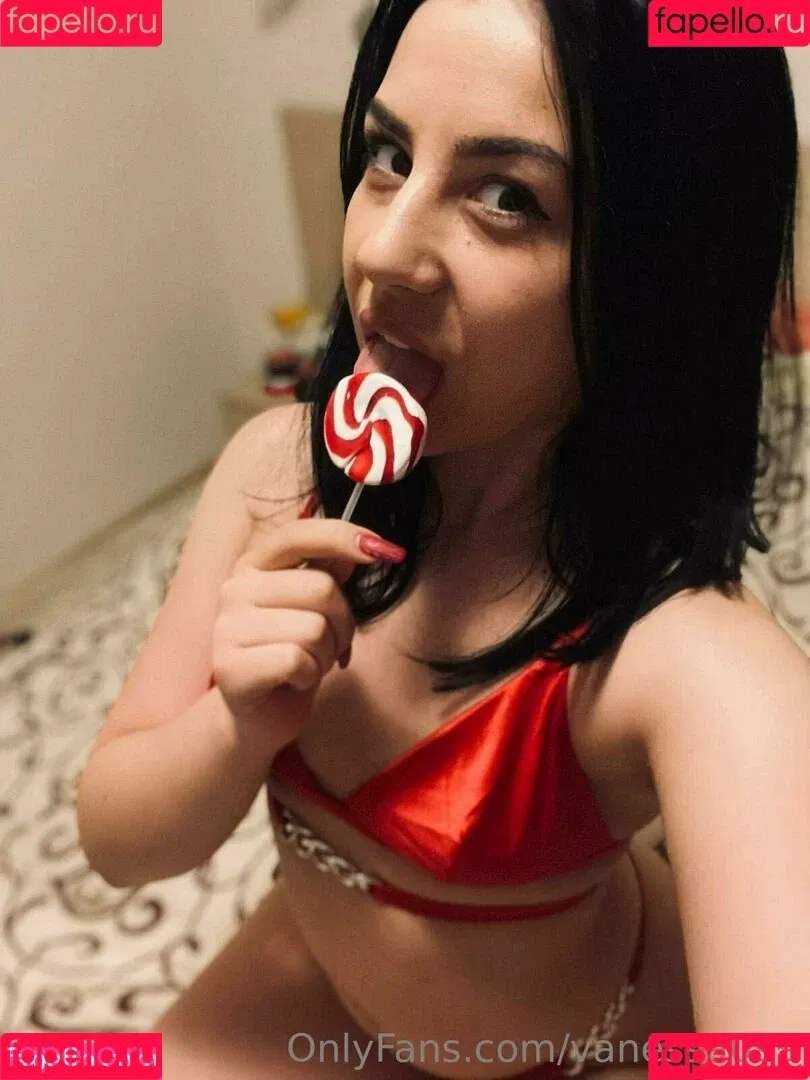 vanessa099 Onlyfans Photo Gallery 