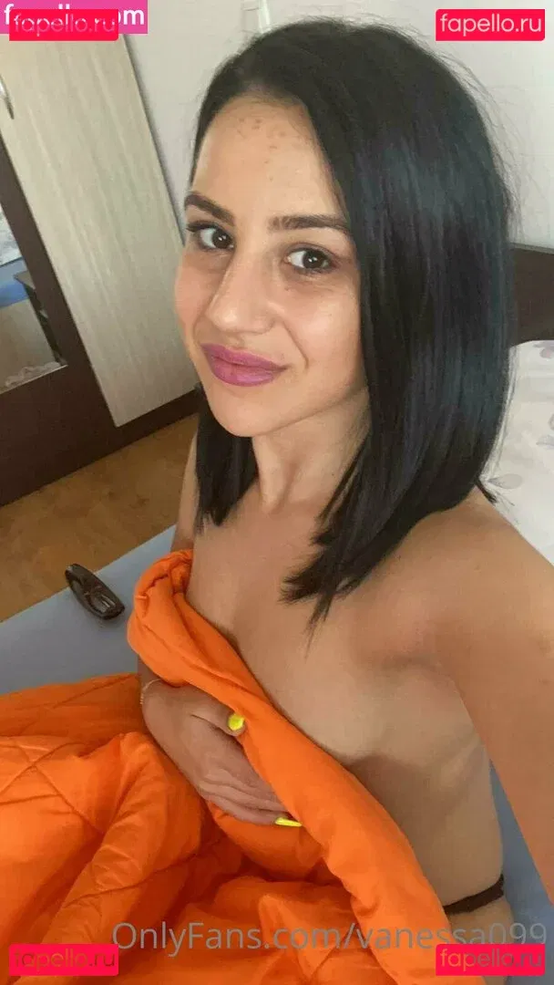vanessa099 Onlyfans Photo Gallery 