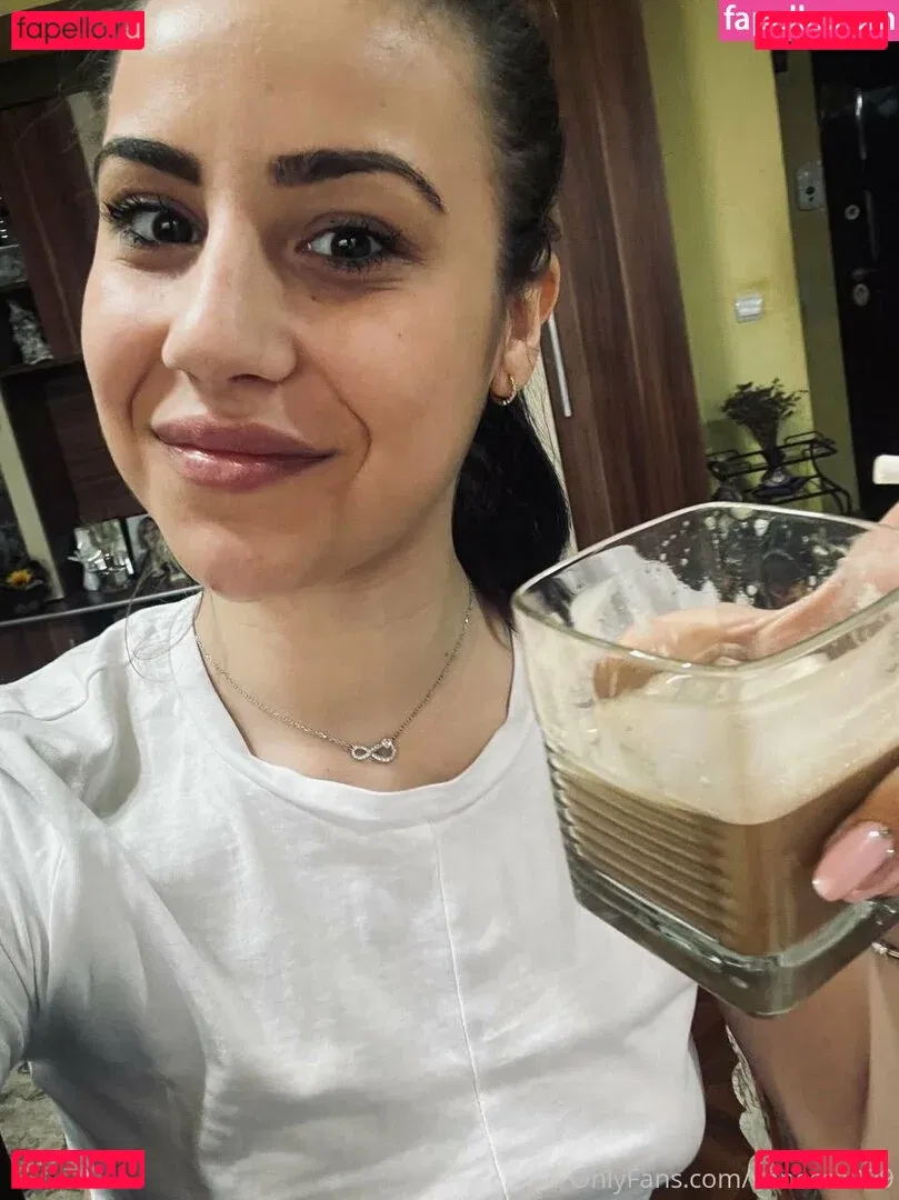 vanessa099 Onlyfans Photo Gallery 