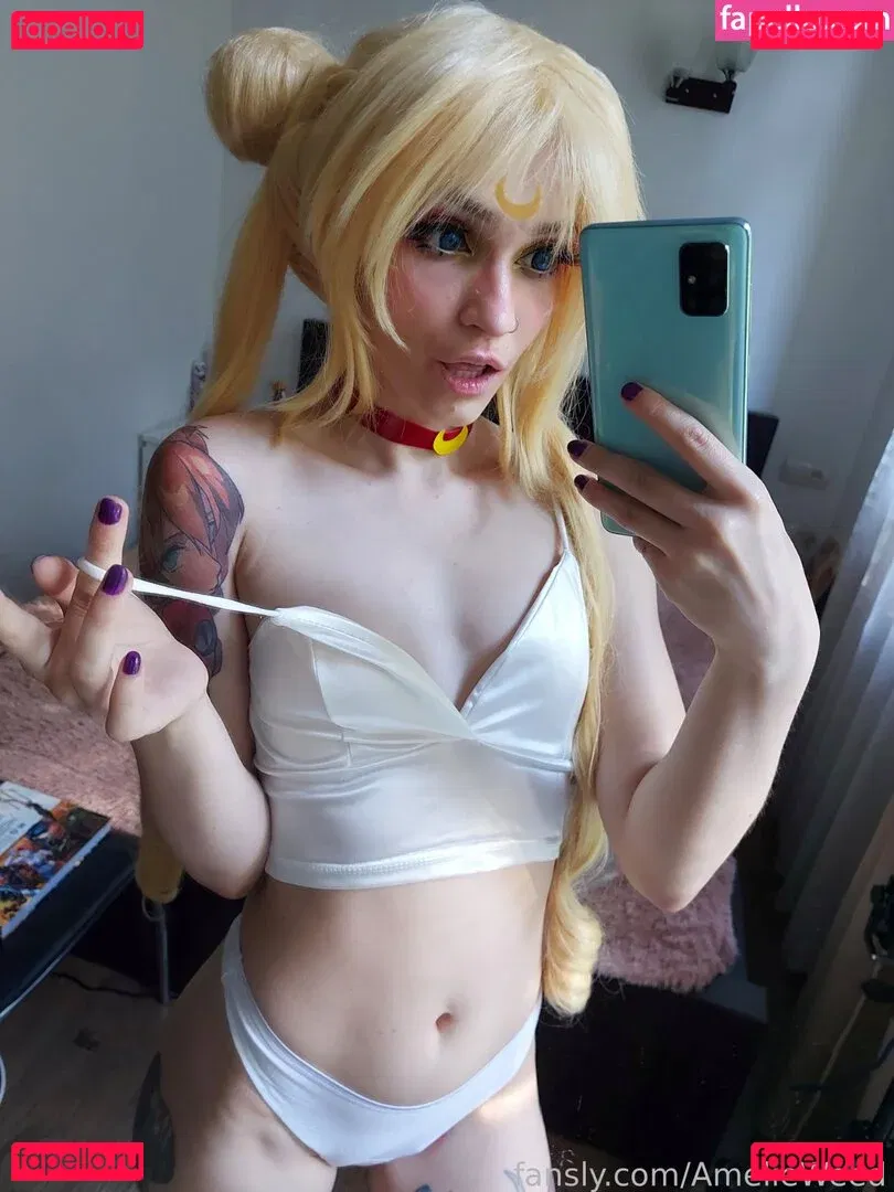 Amelie Weed Onlyfans Photo Gallery 