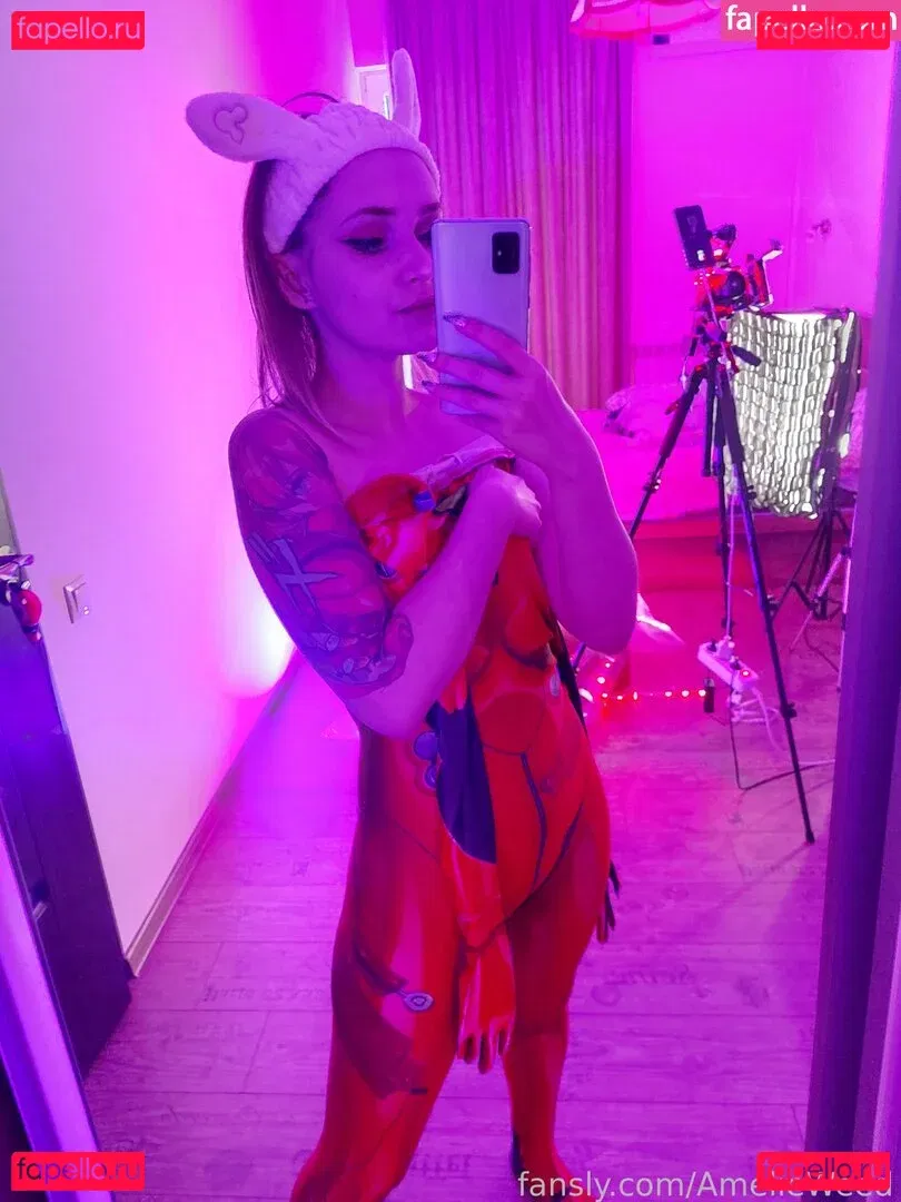 Amelie Weed Onlyfans Photo Gallery 