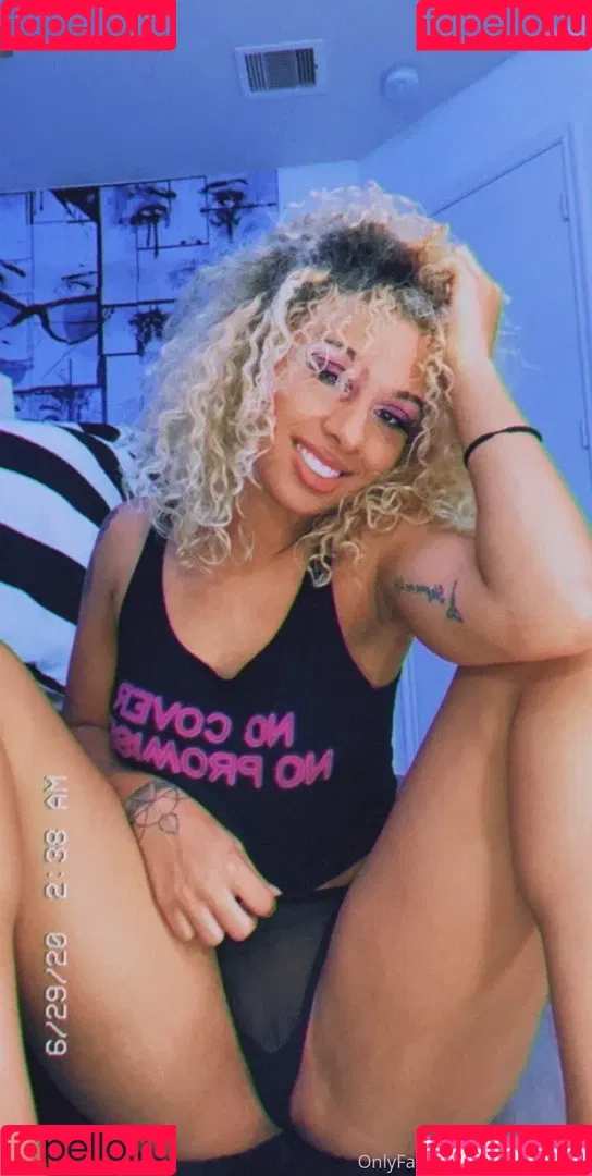 Diamondaisy Onlyfans Photo Gallery 