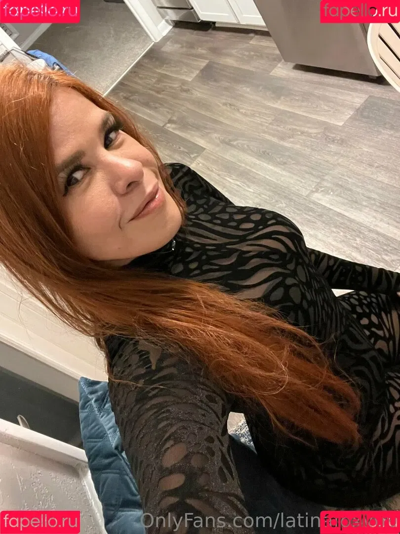 latinafoxy69 Onlyfans Photo Gallery 