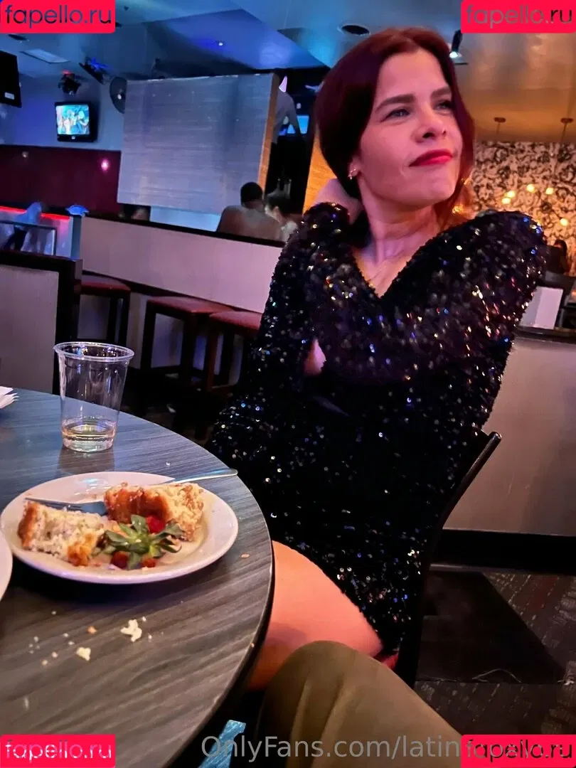 latinafoxy69 Onlyfans Photo Gallery 