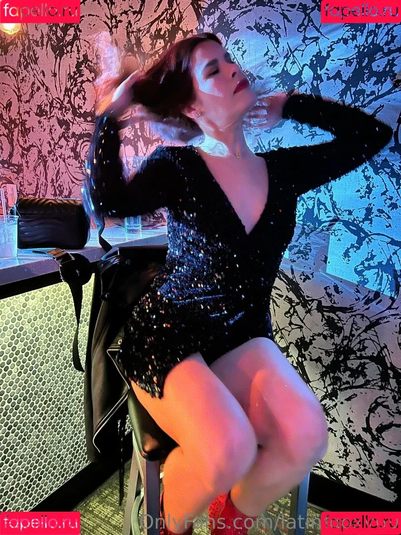 latinafoxy69 Onlyfans Photo Gallery 