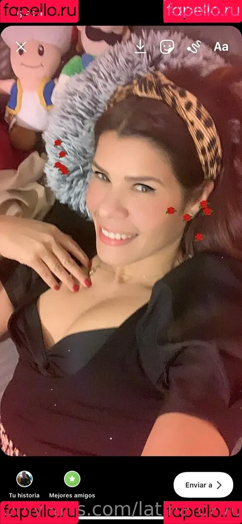 latinafoxy69 Onlyfans Photo Gallery 