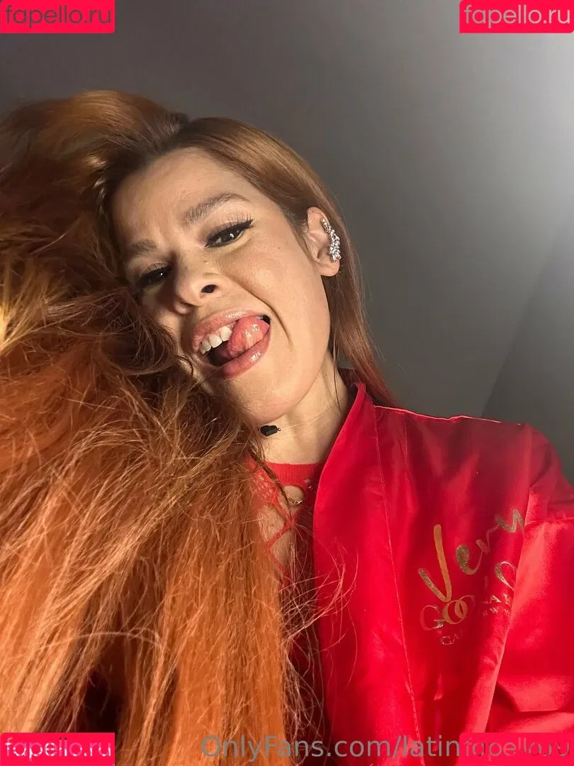 latinafoxy69 Onlyfans Photo Gallery 