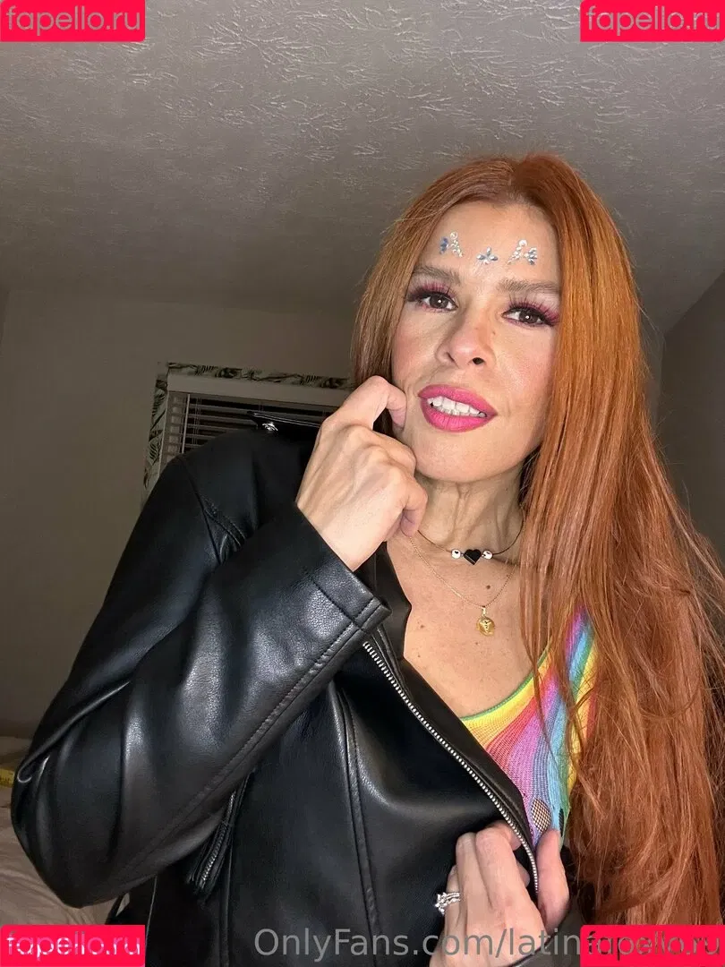 latinafoxy69 Onlyfans Photo Gallery 