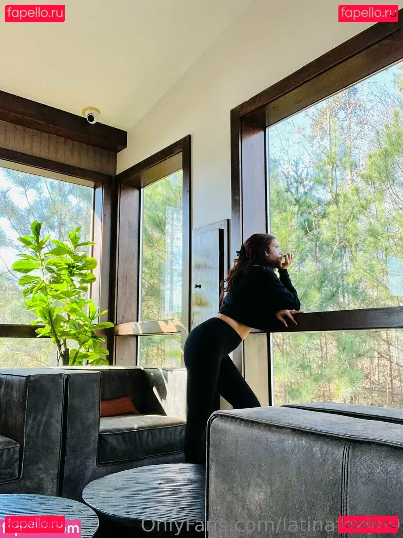 latinafoxy69 Onlyfans Photo Gallery 