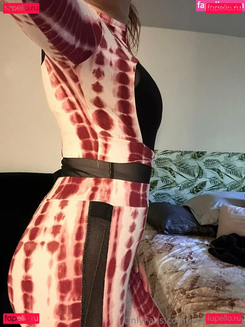 latinafoxy69 Onlyfans Photo Gallery 