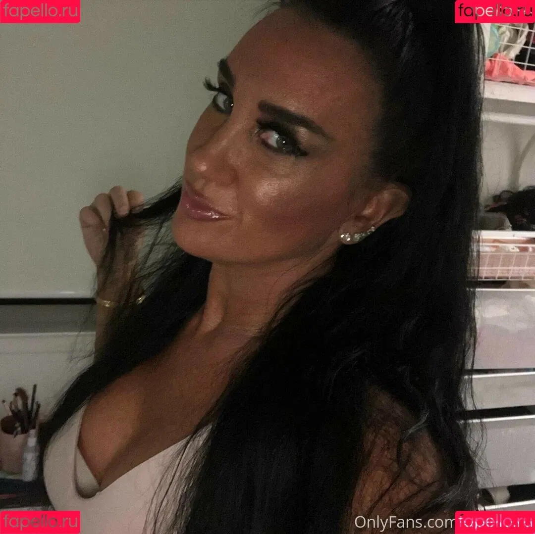 Kendra Banks Onlyfans Photo Gallery 