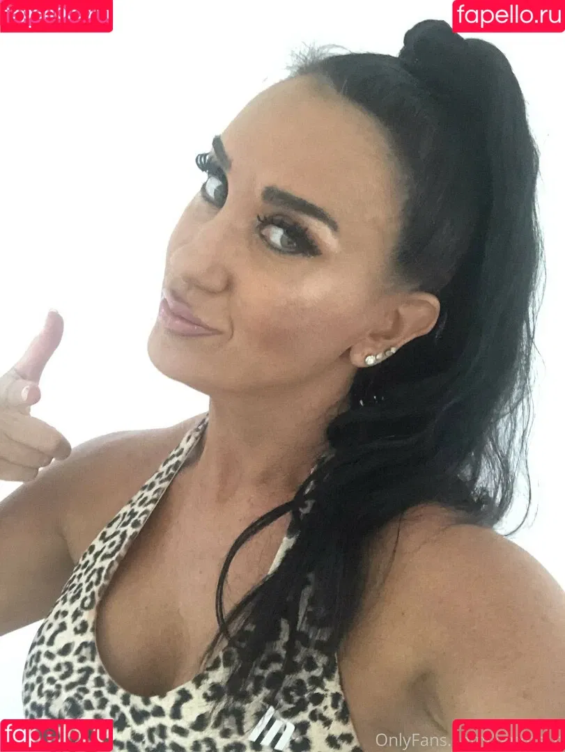 Kendra Banks Onlyfans Photo Gallery 