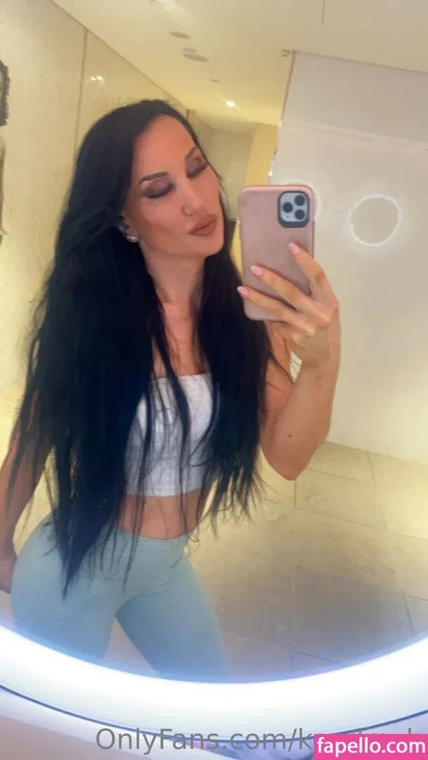 Kendra Banks Onlyfans Photo Gallery 