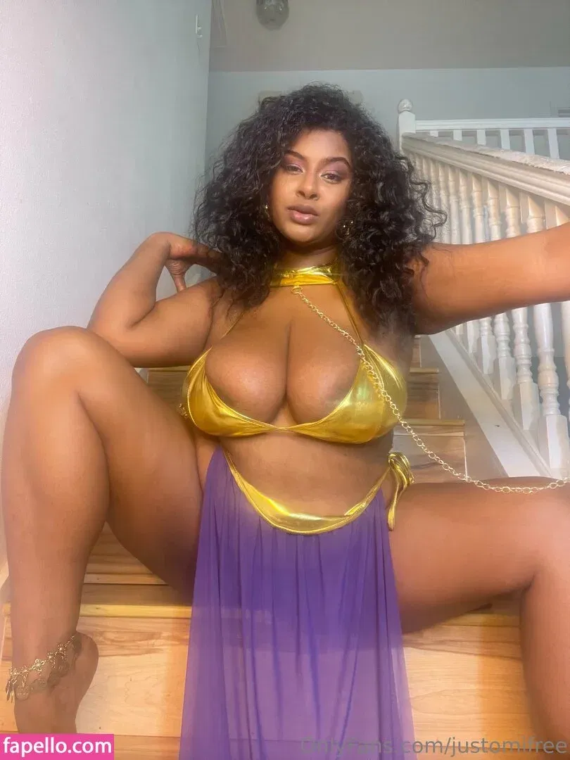 justomifree Onlyfans Photo Gallery 