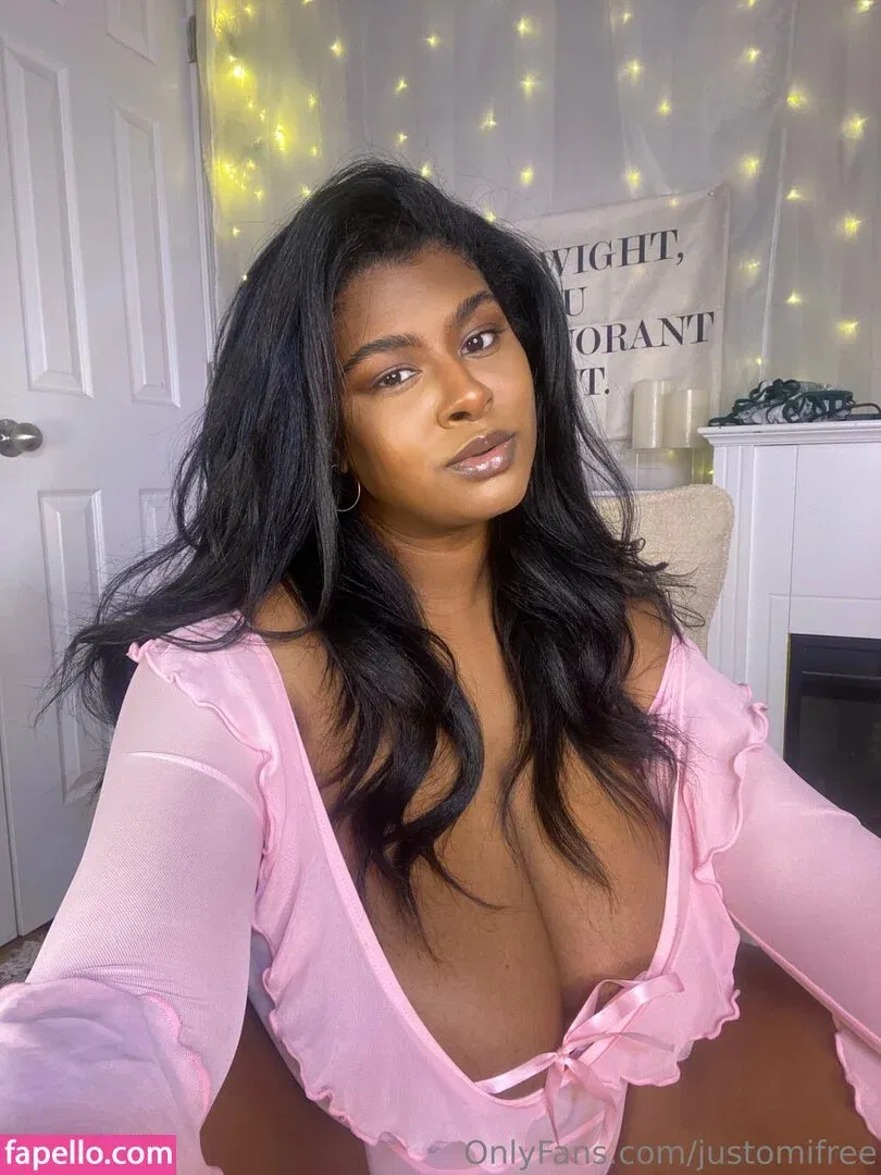 justomifree Onlyfans Photo Gallery 