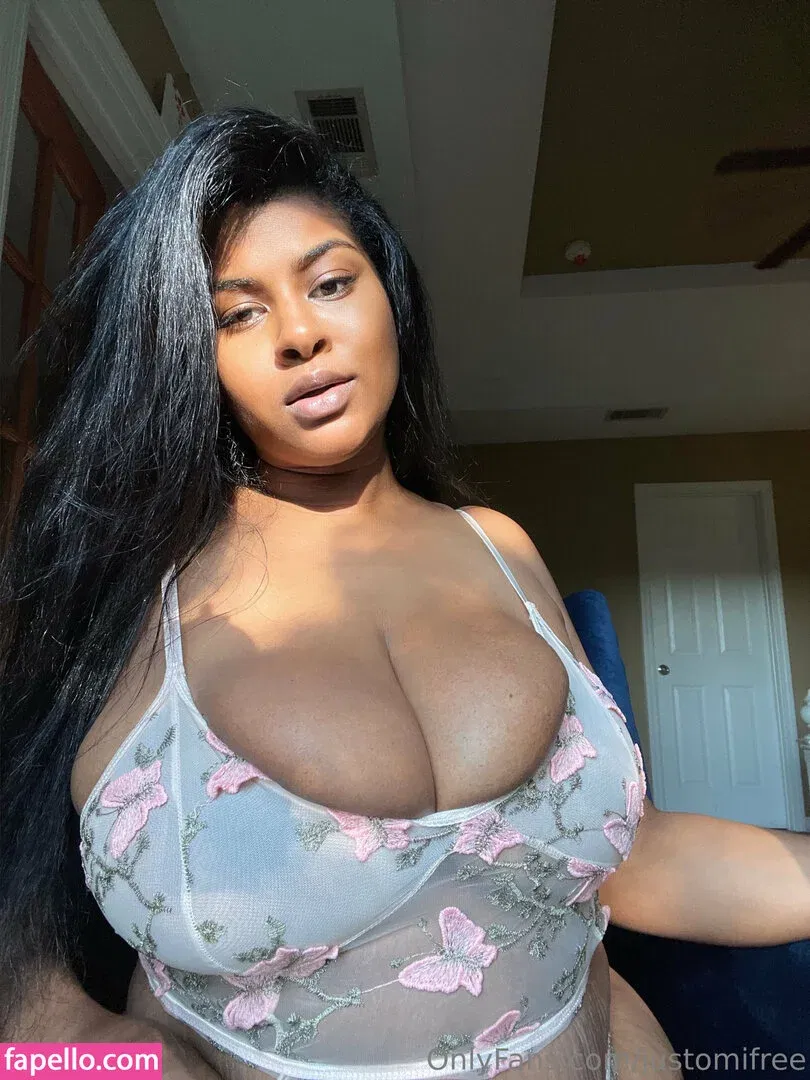 justomifree Onlyfans Photo Gallery 