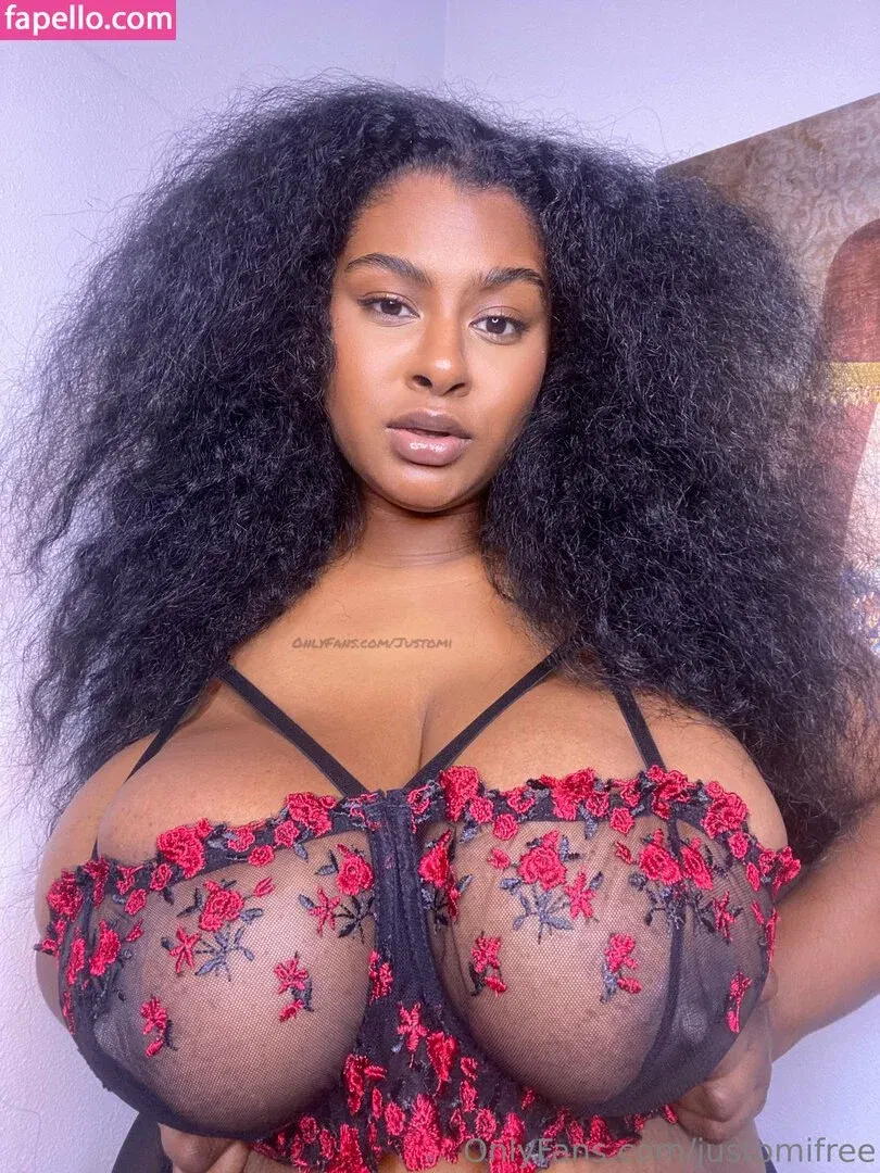 justomifree Onlyfans Photo Gallery 