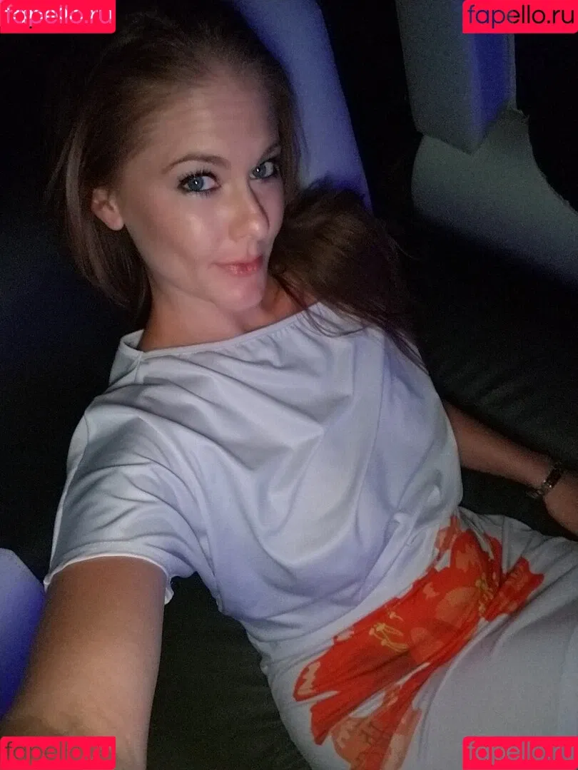 LasVegasHotwife Onlyfans Photo Gallery 