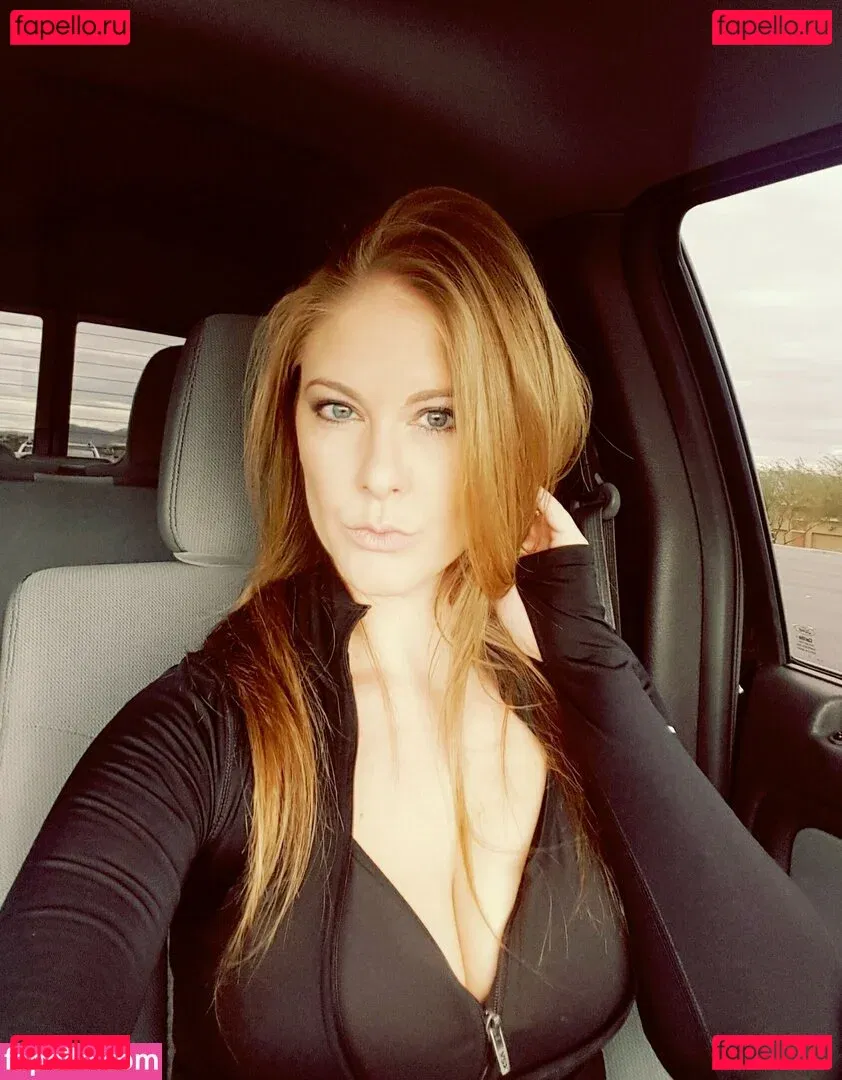 LasVegasHotwife Onlyfans Photo Gallery 