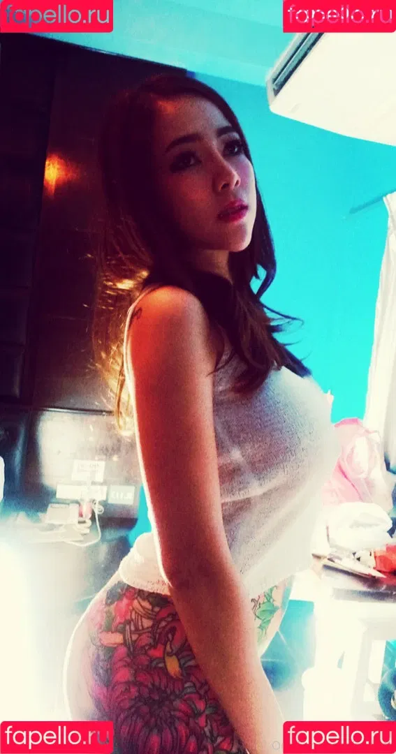 Milkyth Onlyfans Photo Gallery 