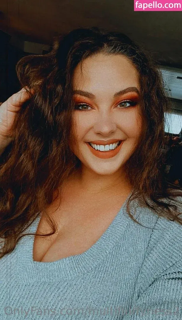 Multifluffyness Onlyfans Photo Gallery 