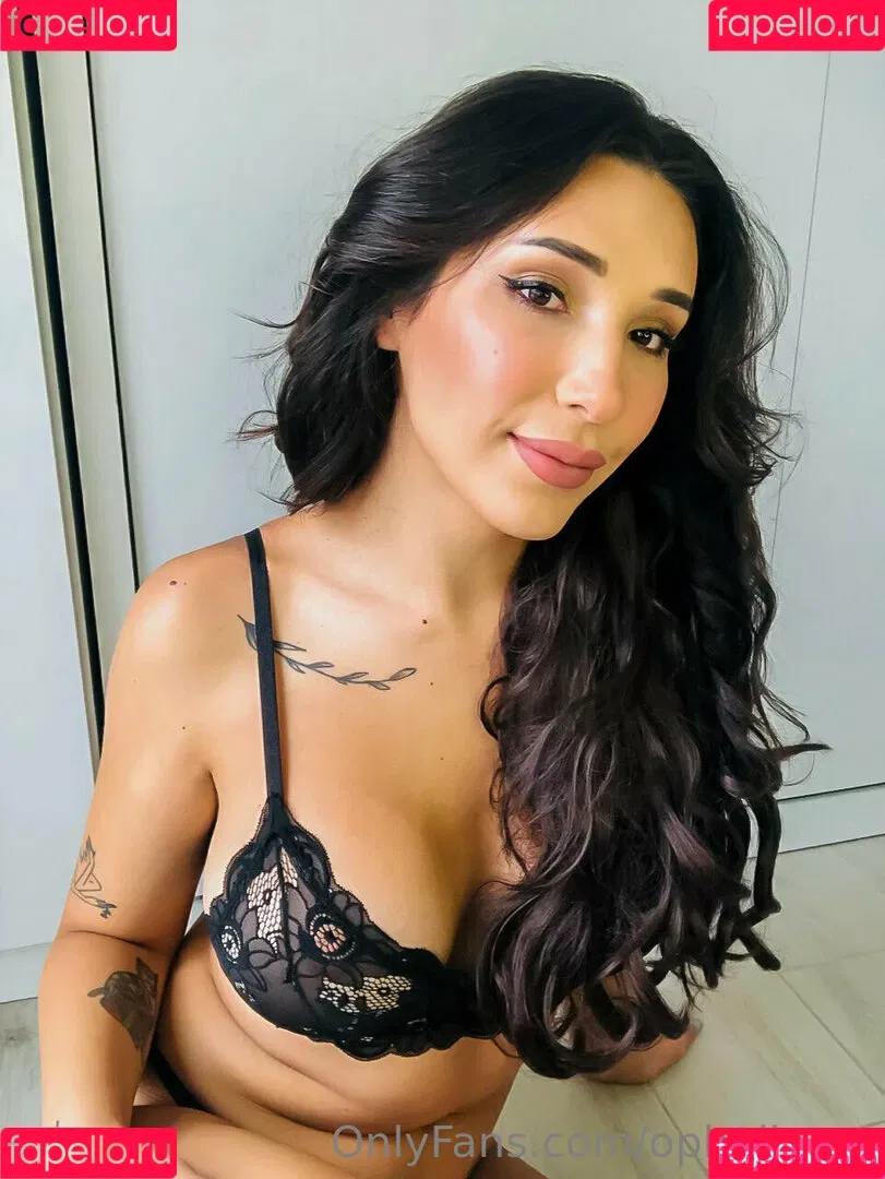 ophelia.xx Onlyfans Photo Gallery 