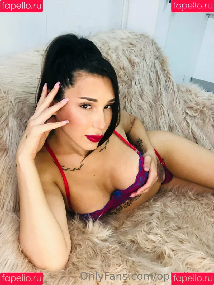 ophelia.xx Onlyfans Photo Gallery 