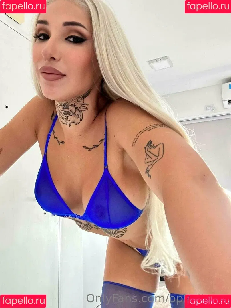 ophelia.xx Onlyfans Photo Gallery 