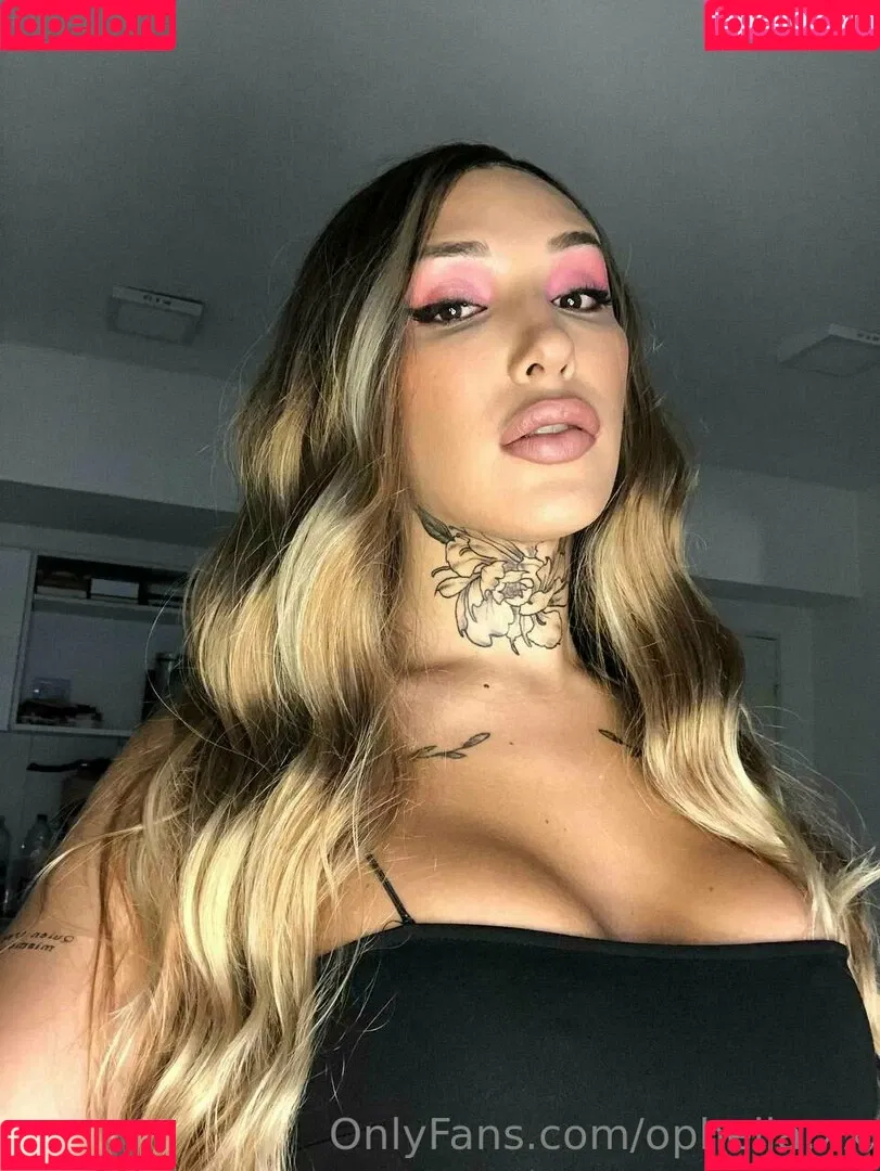 ophelia.xx Onlyfans Photo Gallery 