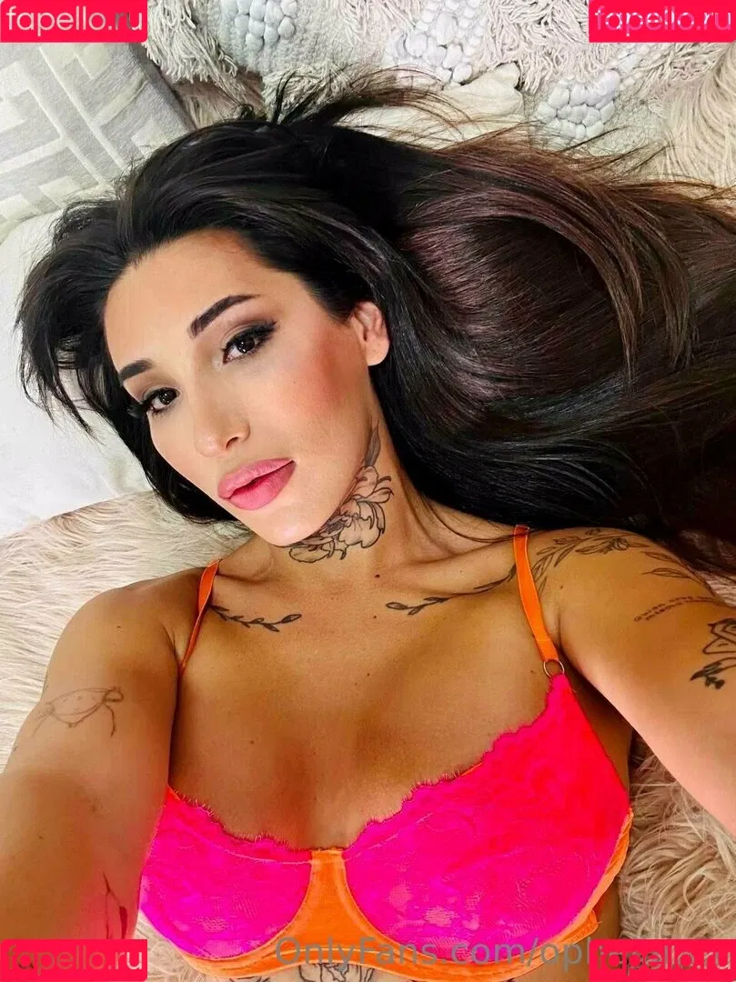 ophelia.xx Onlyfans Photo Gallery 