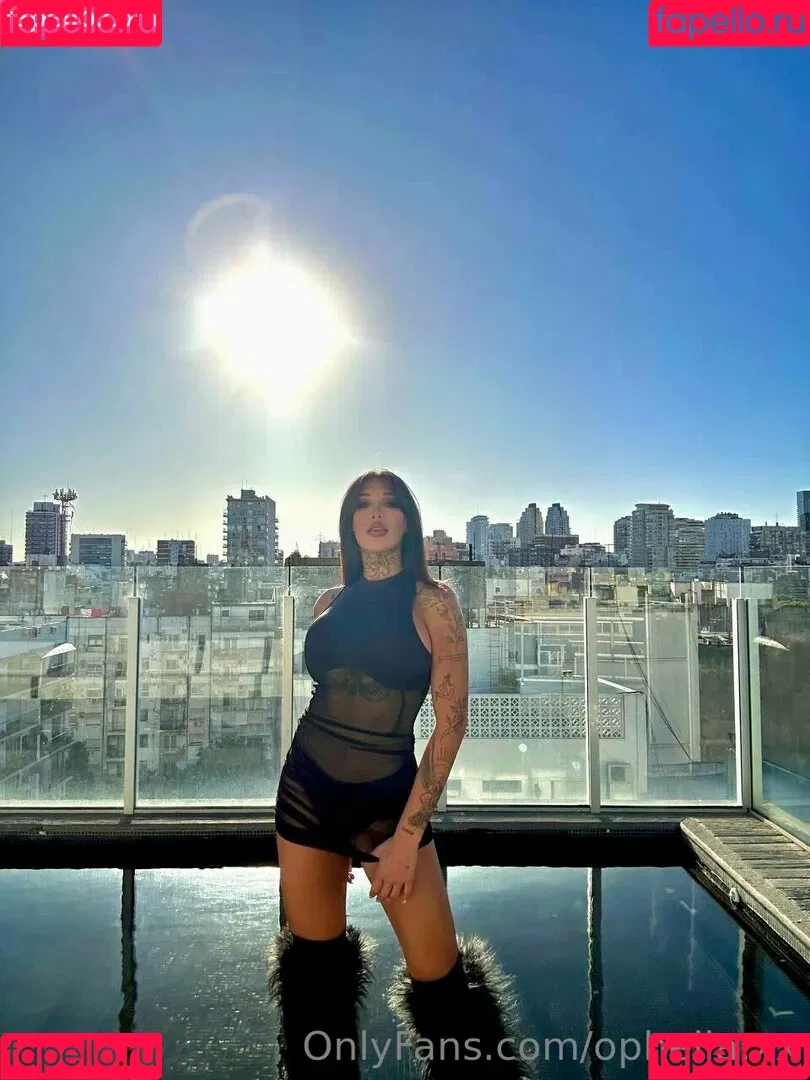ophelia.xx Onlyfans Photo Gallery 