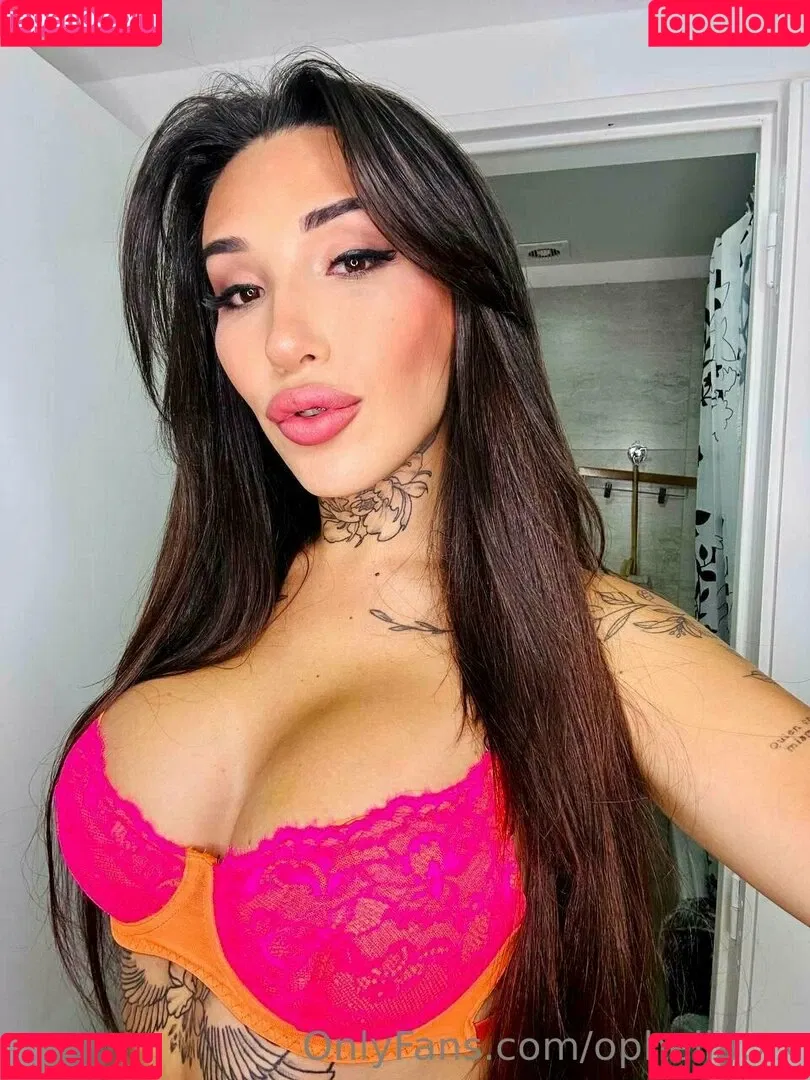 ophelia.xx Onlyfans Photo Gallery 