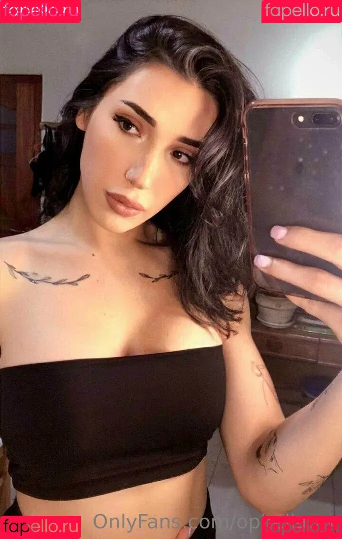 ophelia.xx Onlyfans Photo Gallery 