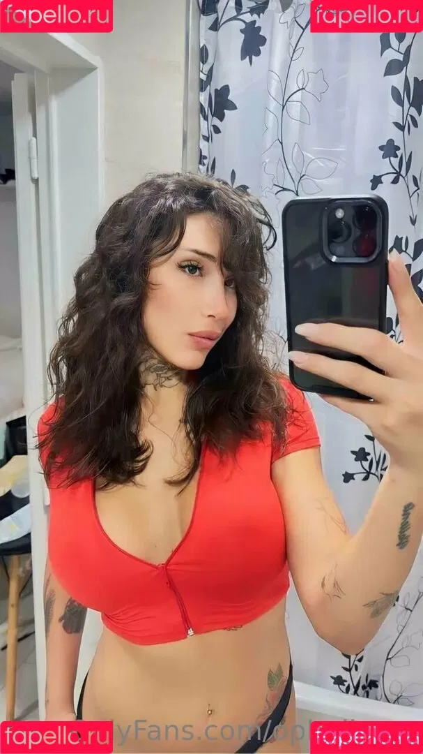ophelia.xx Onlyfans Photo Gallery 