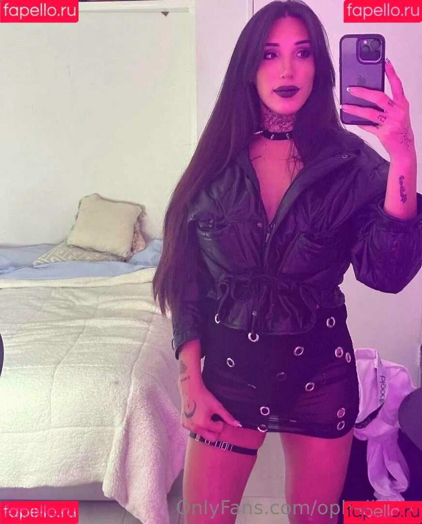 ophelia.xx Onlyfans Photo Gallery 