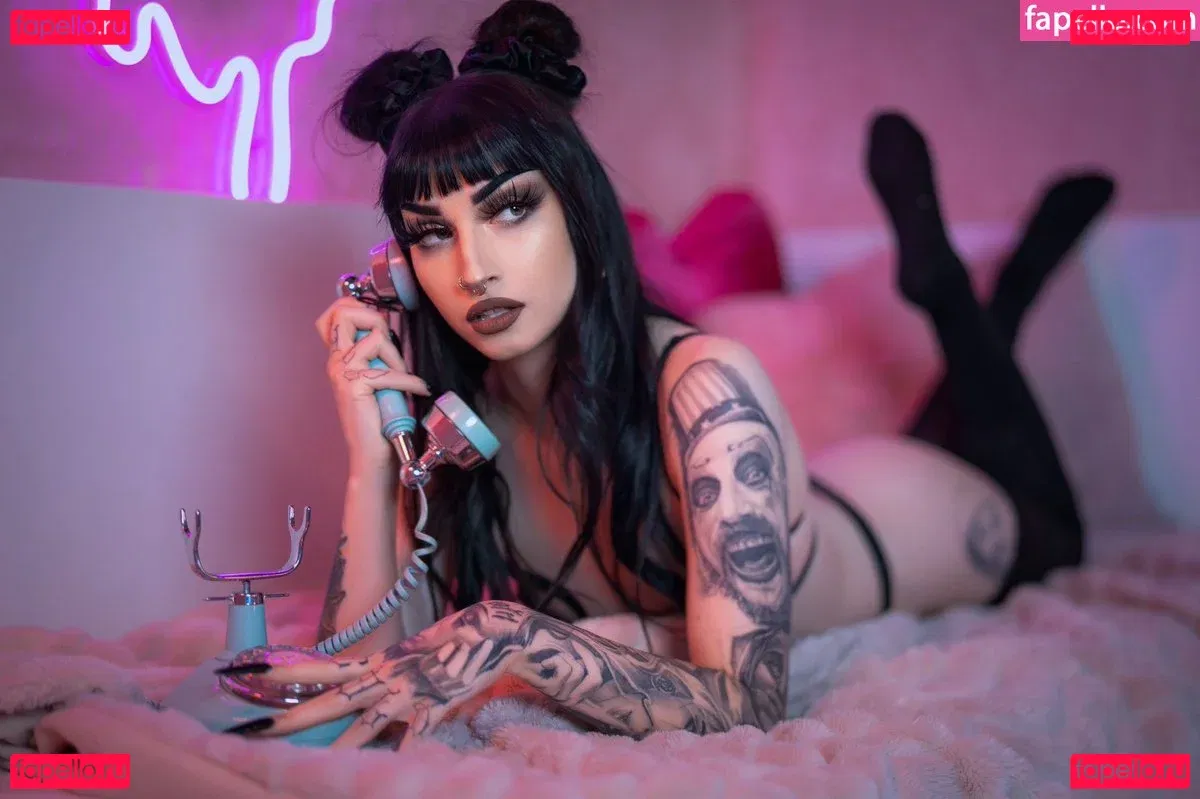 ophelia.xx Onlyfans Photo Gallery 