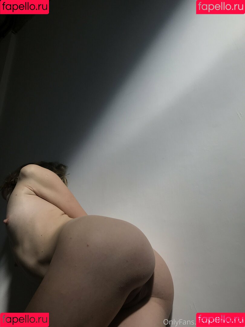 ivi.ivinskaya Onlyfans Photo Gallery 