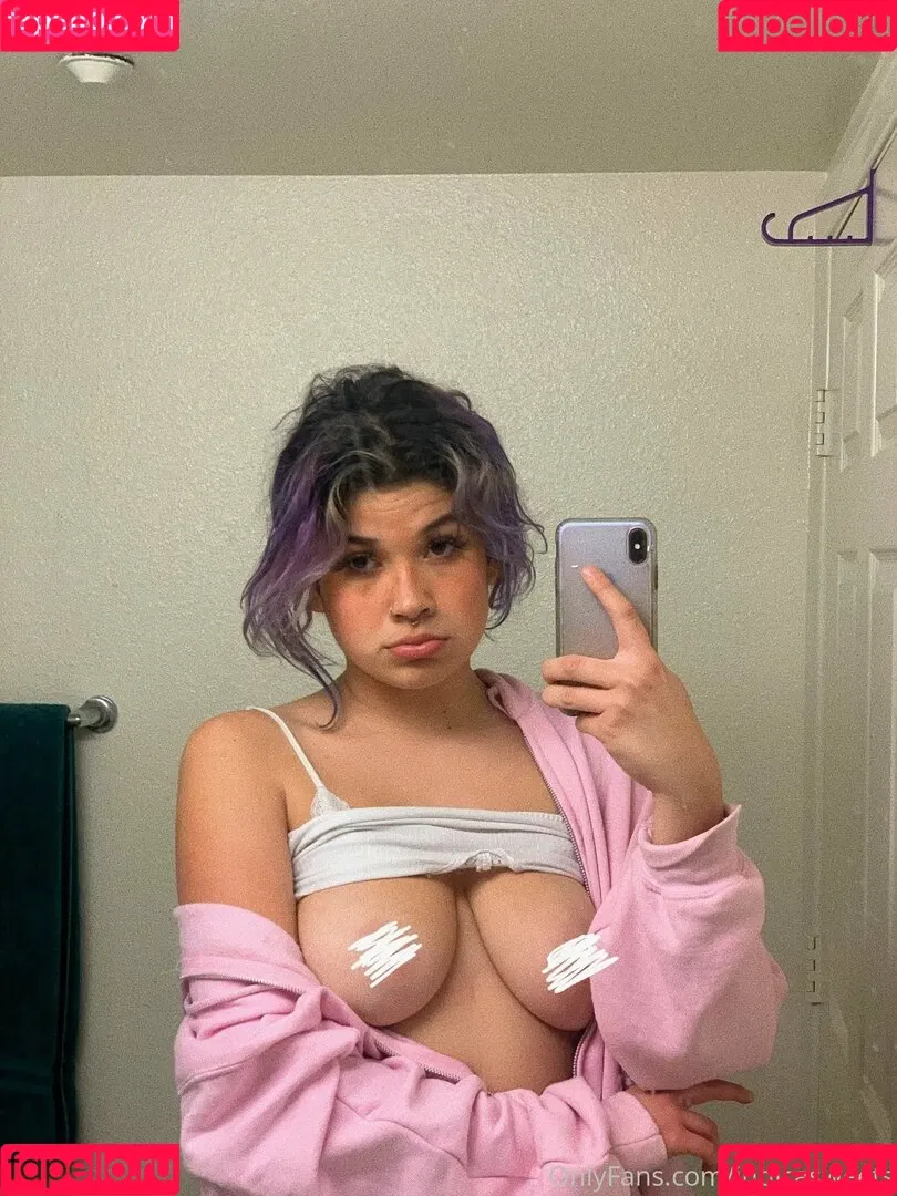 Edensgard3n Onlyfans Photo Gallery 