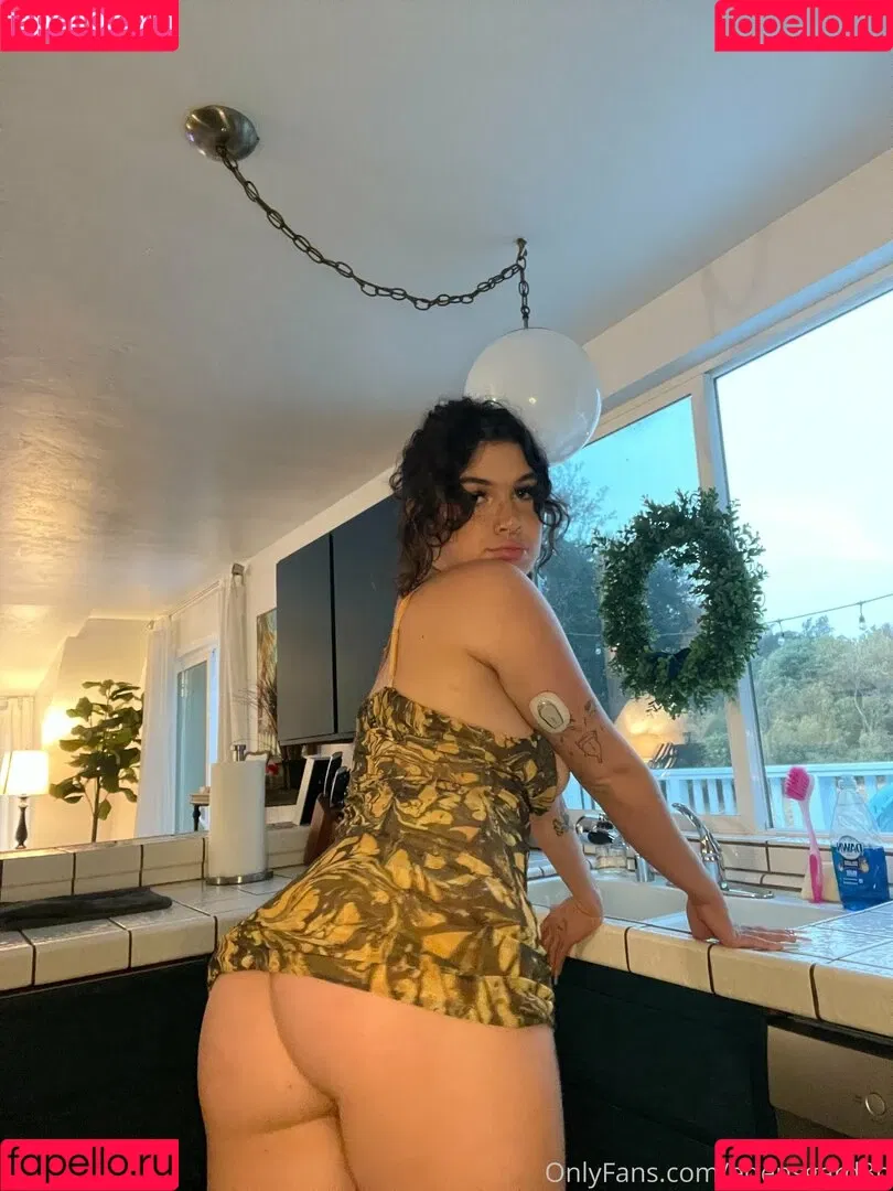 Edensgard3n Onlyfans Photo Gallery 