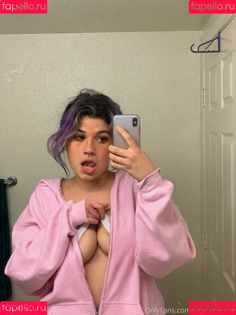 Edensgard3n Onlyfans Photo Gallery 
