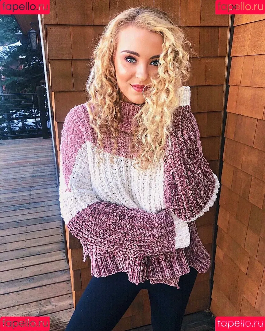 Caroline Wall Onlyfans Photo Gallery 