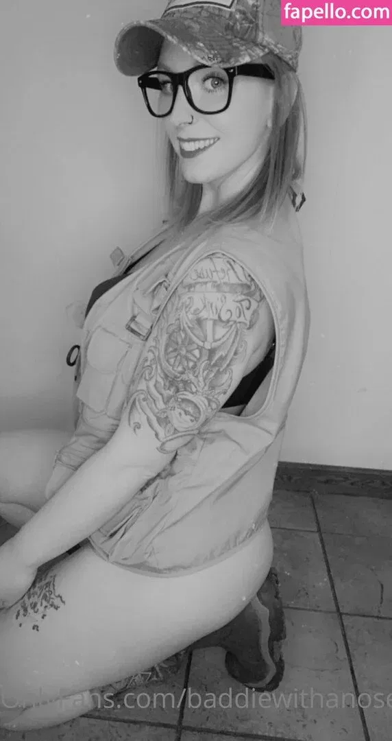 baddiewithanosering Onlyfans Photo Gallery 