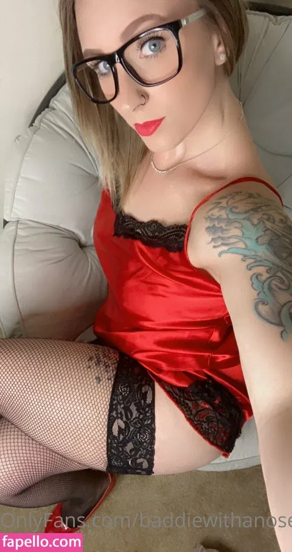 baddiewithanosering Onlyfans Photo Gallery 