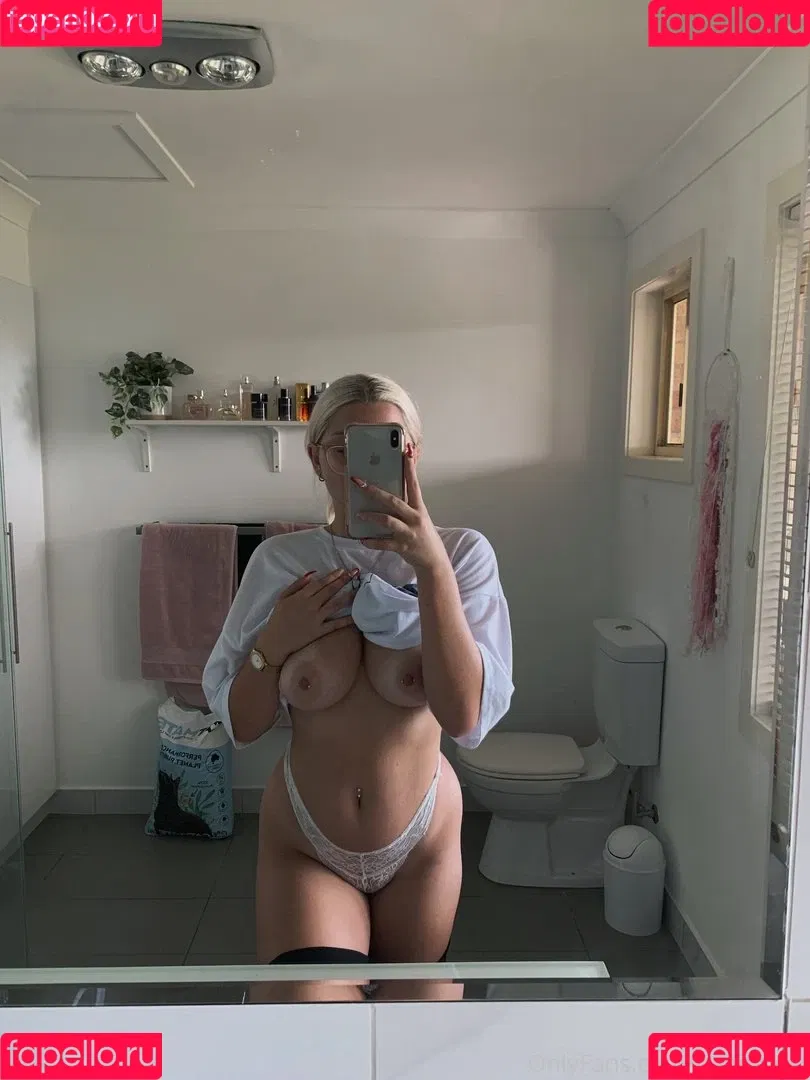 Tiannaann Onlyfans Photo Gallery 