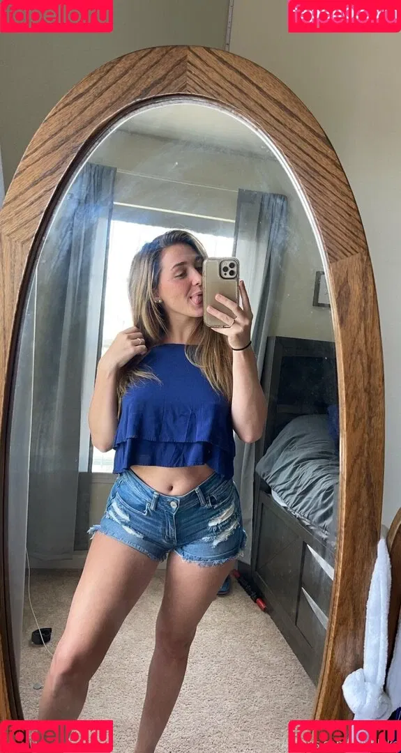 lillyblake Onlyfans Photo Gallery 