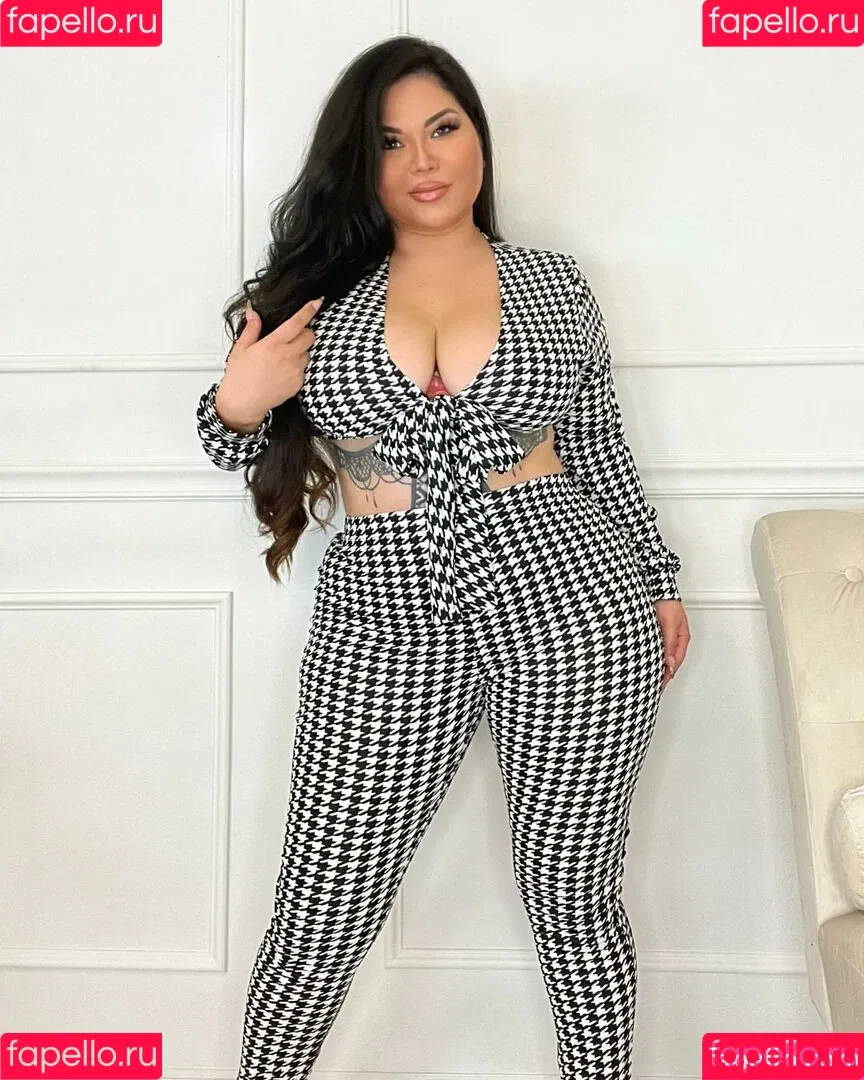Mizuki Brown Onlyfans Photo Gallery 