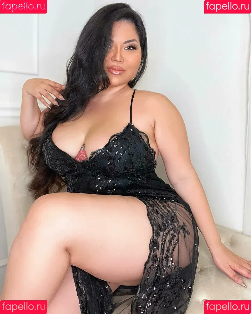 Mizuki Brown Onlyfans Photo Gallery 